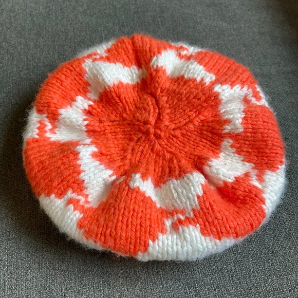 Vintage 1960/70s Handmade Long Sweater with Matching Beanie - Picture 9 of 10